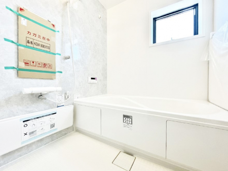 �����@����̔�������Ă���閾�邢�������̂���o�X���[��