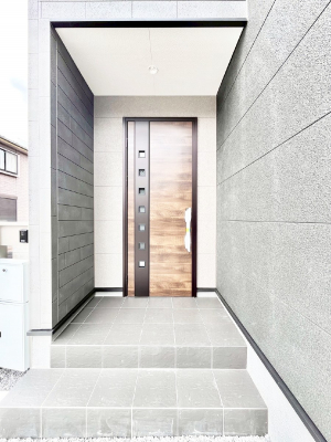 ���ց@���֑O�͉J���~���Ă��G��ɂ��������t��