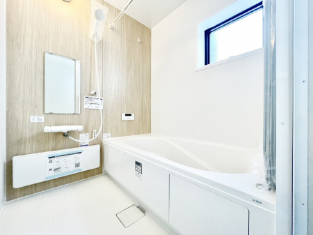 �����@����̔�������Ă���閾�邢�������̂���o�X���[��