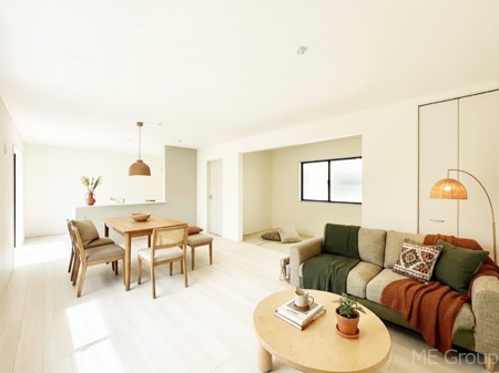 ���r���O�@�������������͋C�̂k�c�j�͉Ƒ��݂�Ȃ̉��K��ԁ��Ƌ��CG�ł�