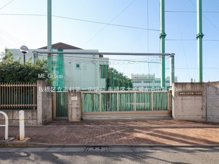 ���ӊ��@���w�Z 170m ���旧�u����ꒆ�w�Z