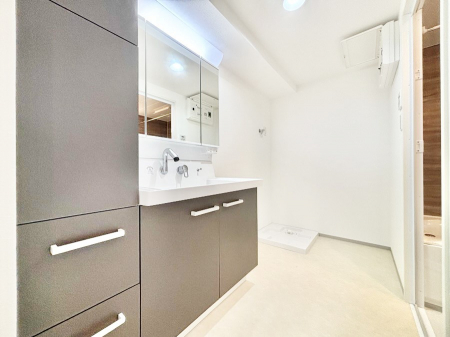 ���ʑ�E���ʏ��@������������ʉ��ώ��Œ��̐g�x�x�����K