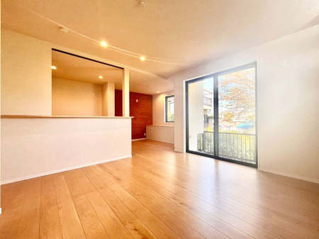 ���̑����ρ@���邢�z���������A�����̕��͋C�ɖ��������_�C�j���O�B   