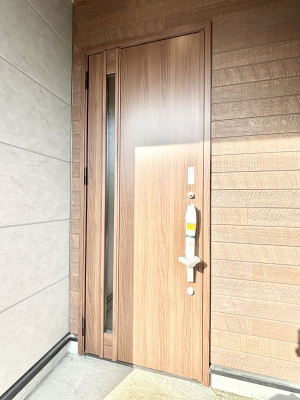 ���ց@��؂ȉƑ��A���q���o�}���錺�ցB