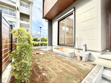 ���̑��@�K�[�f�j���O��ƒ�؉����y���߂邨��t���B