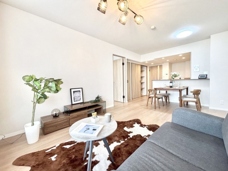 ���r���O�@�������������͋C�̂k�c�j�͉Ƒ��݂�Ȃ̉��K���