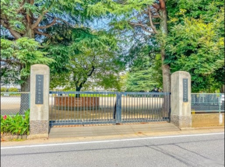 ���ӊ��@���w�Z 150m ��c�s���암���w�Z