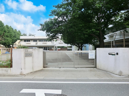 ���ӊ��@�c�t���E�ۈ牀 800m ����c�t��