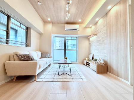 ���r���O�@�������������͋C�̂k�c�j�͉Ƒ��݂�Ȃ̉��K��ԁ@���Ƌ��CG�ł�