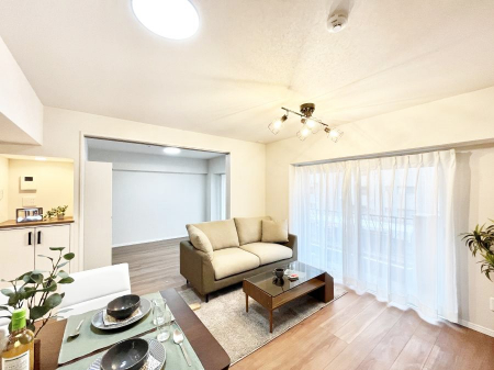 ���̑����ρ@���邢�z���������A�����̕��͋C�ɖ��������_�C�j���O�B   