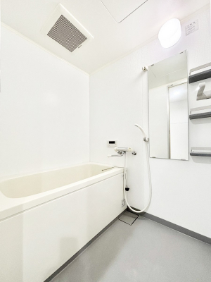 �����@����̔�������Ă���閾�邢�������̂���o�X���[��