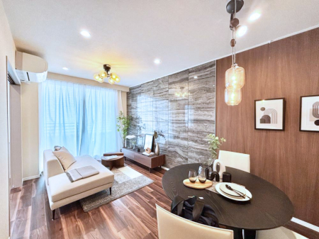 ���̑����ρ@�傫�ȑ����炽���Ղ�̗z���ƕ����������郊�r���O  