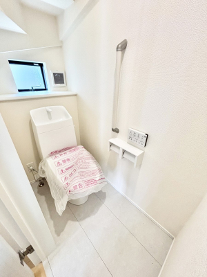 �g�C���@�E�H�V�����b�g�t���g�C����1�K��2�K���ꂼ��ɔz�u����Ă��ĂƂĂ��֗��ł��B 