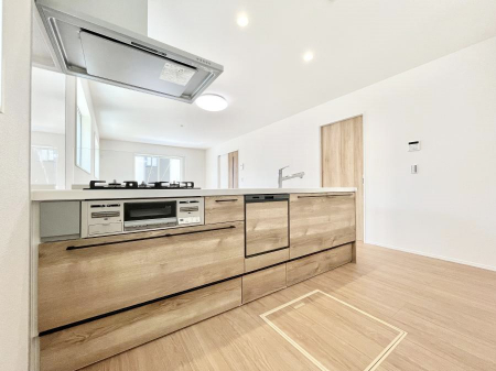 �L�b�`���@���������Ȃ��炲�Ƒ��Ƃ̉�b���y���߂�ΖʃJ�E���^�[�L�b�`��