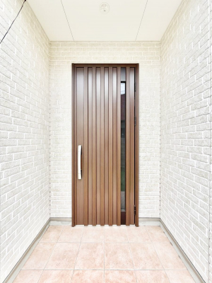���ց@���֑O�͉J���~���Ă��G��ɂ��������t��