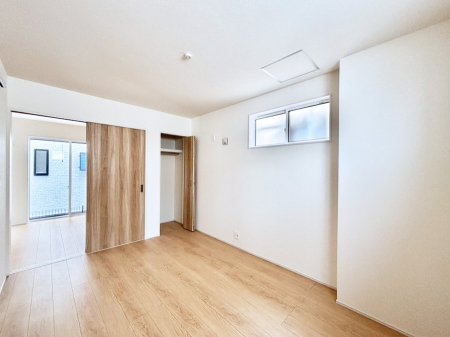 �q�������@���q���܂̂������Ƃ��Ă��I�ߗނ̐������ڂɕ֗��ȃN���[�[�b�g�t���̗m���B