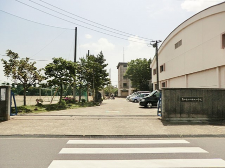 ���ӊ��@���w�Z 890m �����s�������k���w�Z