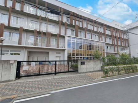 ���ӊ��@���w�Z 320m �����旧�]�k�����w�Z