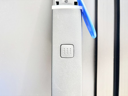 ���̑��@�X�}�[�g�ɊJ���ł���d�q�L�[