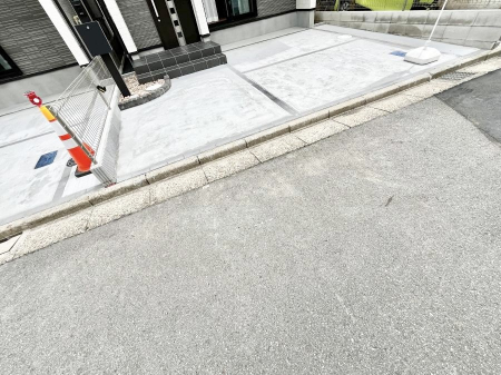 �@�����Ɍ������Ȃ����ԃX�y�[�X�B