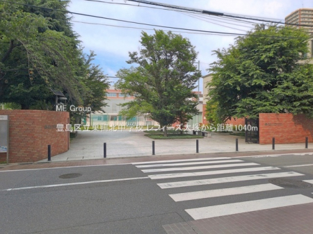 ���ӊ��@���w�Z 1040m �L���旧�����k���w�Z