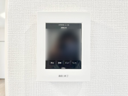 ���̑����ρ@TV���j�^�[�t�C���^�[�t�H�����t���Ă��ăZ�L�����e�B�[��  