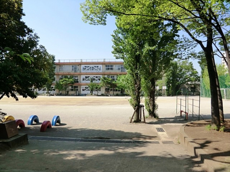 ���ӊ��@���w�Z 710m �����s���������w�Z