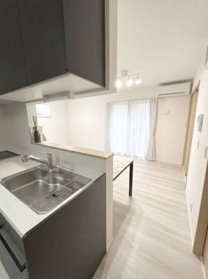 �L�b�`���@���������Ȃ���ł����Ƒ��Ƃ̉�b���y���߂�ΖʃL�b�`�� ��CG���H��