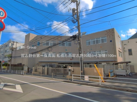 ���ӊ��@�c�t���E�ۈ牀 1100m �K�u�����ۈ牀