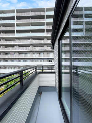 oRj[@`balcony`@ 肵oRj[͂zcyX 